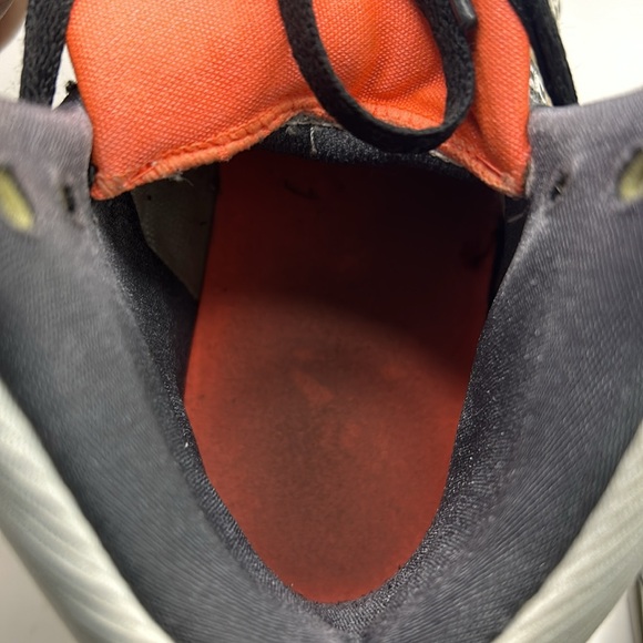 Nike KOBE 9 ELITE GS 'FUNDAMENTALS' rare kids size 6y - Picture 7 of 9